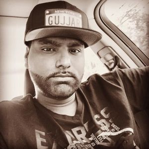 Meet your Posher, Ali